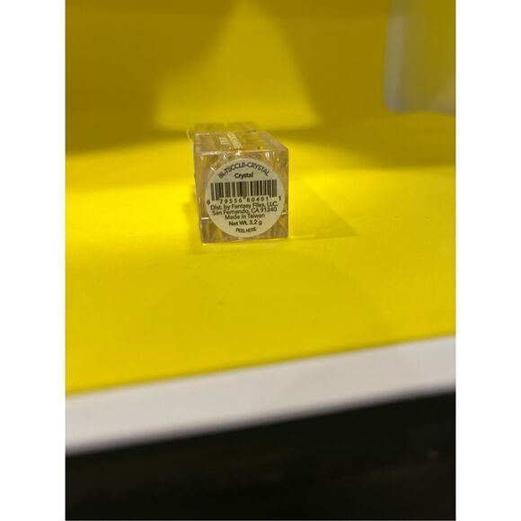 Blossom Shimmering Color Changing Lip Balm - Picture 8 of 9